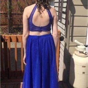 beautiful size 1 prom dress. only worn once